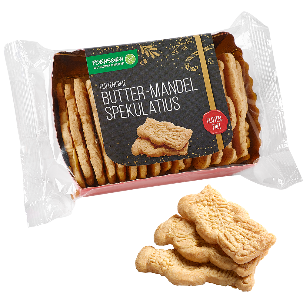 Poensgen glutenfreier Butter-Mandelspekulatius 125g Drei Butter-Mandelspekulatius-Kekse in traditoneller figürlicher Form neben Produktverpackung mit dunklem, festlichen Etikett